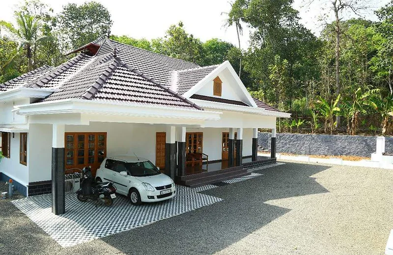 Apple Car Rentals vehicle delivered to a customer's doorstep in Kerala