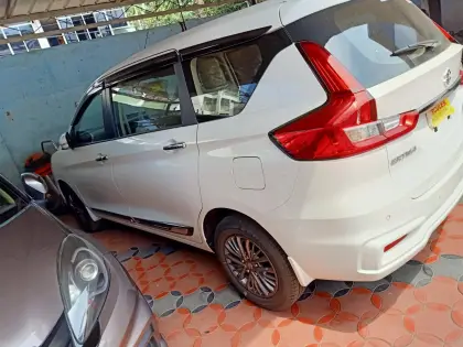 Apple Car Rentals gallery - 699