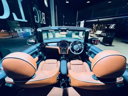 Apple Car Rentals gallery - 716